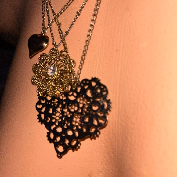 Betsey Johnson love me charm crystal heart vintage retro Barbie necklace N48